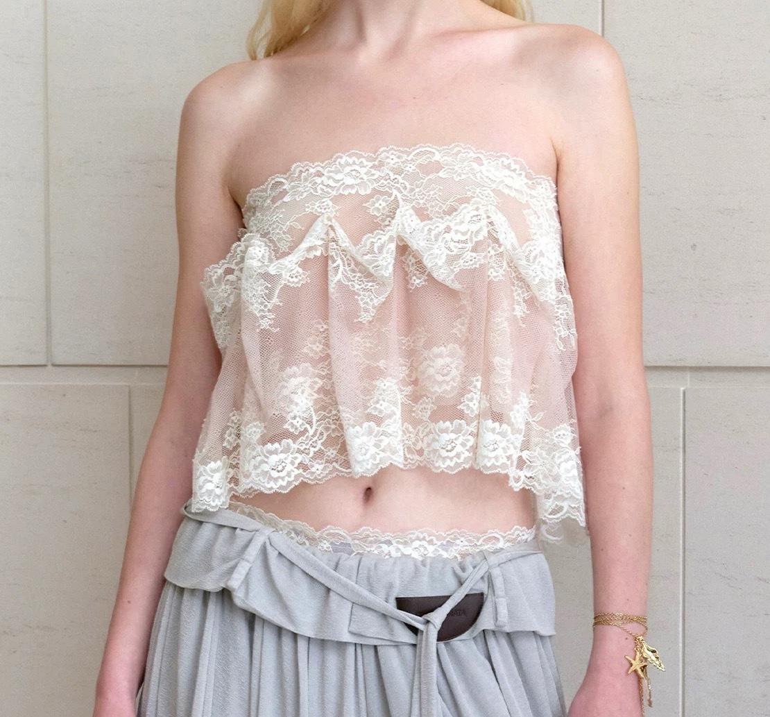 Women s Lace Ruffle Bandeau Top - Vacation Style Small розовый