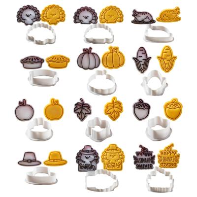 Small Cookie Molds Creative Biscuit Cutter Thanksgiving Theme Cookie Molds Bakings Tool Suitable for Familys Gatherings