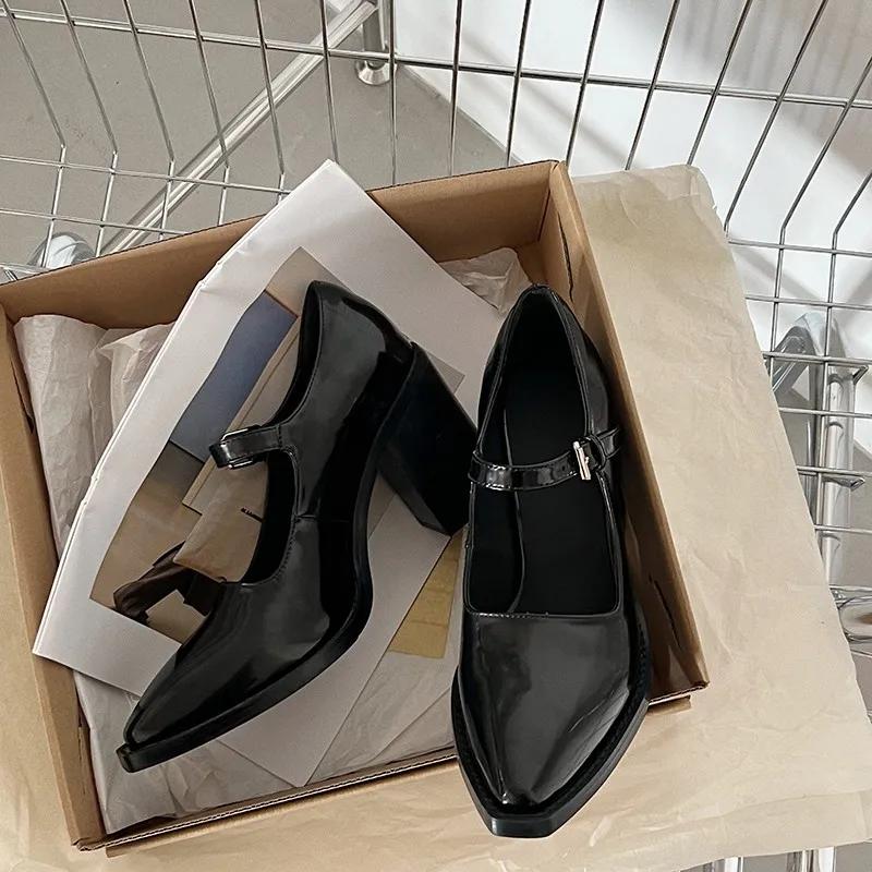 Summer Women's Sandals New Spring Sandals Elegant Women's High Heels Pointed Toe Back High Heels Fashion Women's Shoes Sandals