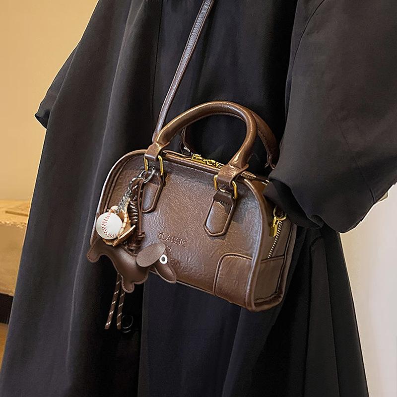Bag Women s New Women s Bag Summer Leather One Shoulder Crossbody Bag Premium Retro Handbag