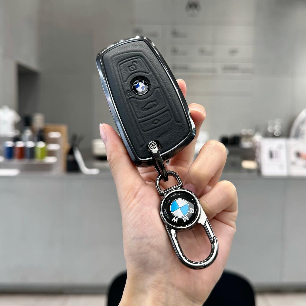 BAES5 New 2025 NEW Metal Car Key Case Cover Shell Fob For BMW i7 X7 G07 LCI iX I20 X1 U11 7 Series G70 G09 XM U06 G81 M3 2023 Protecto