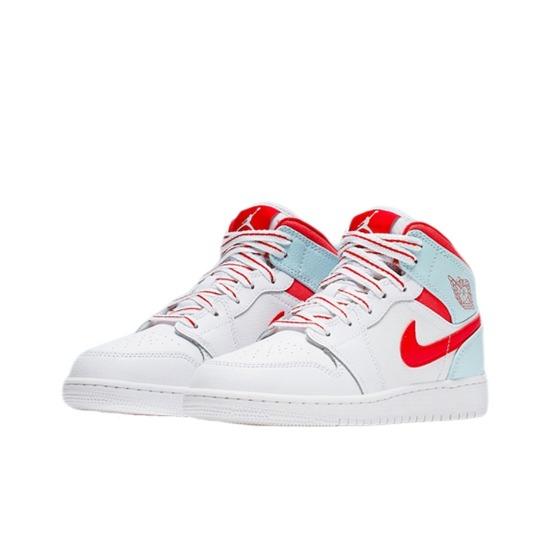 

Air Jordan 1 Mid GS Topaz Mist Retro Sneakers Mid-Top 555112-104 EU 37.5 білий