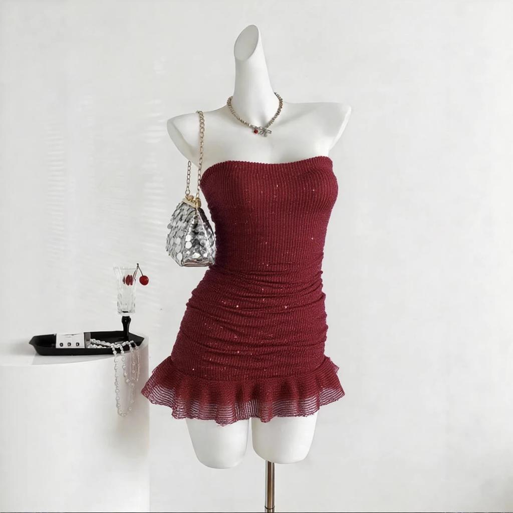 Europäischer und amerikanischer Stil neues Tube Top Pailletten Neckholder Träger Rüschenrand schmale Hüftumhüllung sexy Partykleid Damen