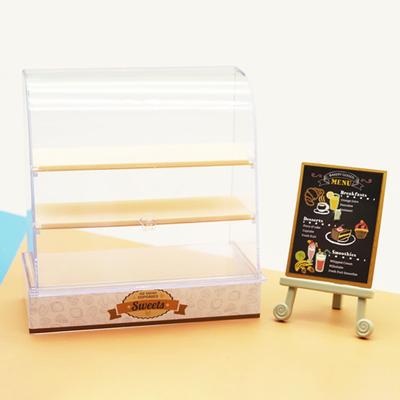 1 Set Mini Kuchen Theke Realistisch Sichtbar Dekorative Miniatur Puppenhaus Kuchen Dessert Ausstellungsständer für Geschenk
