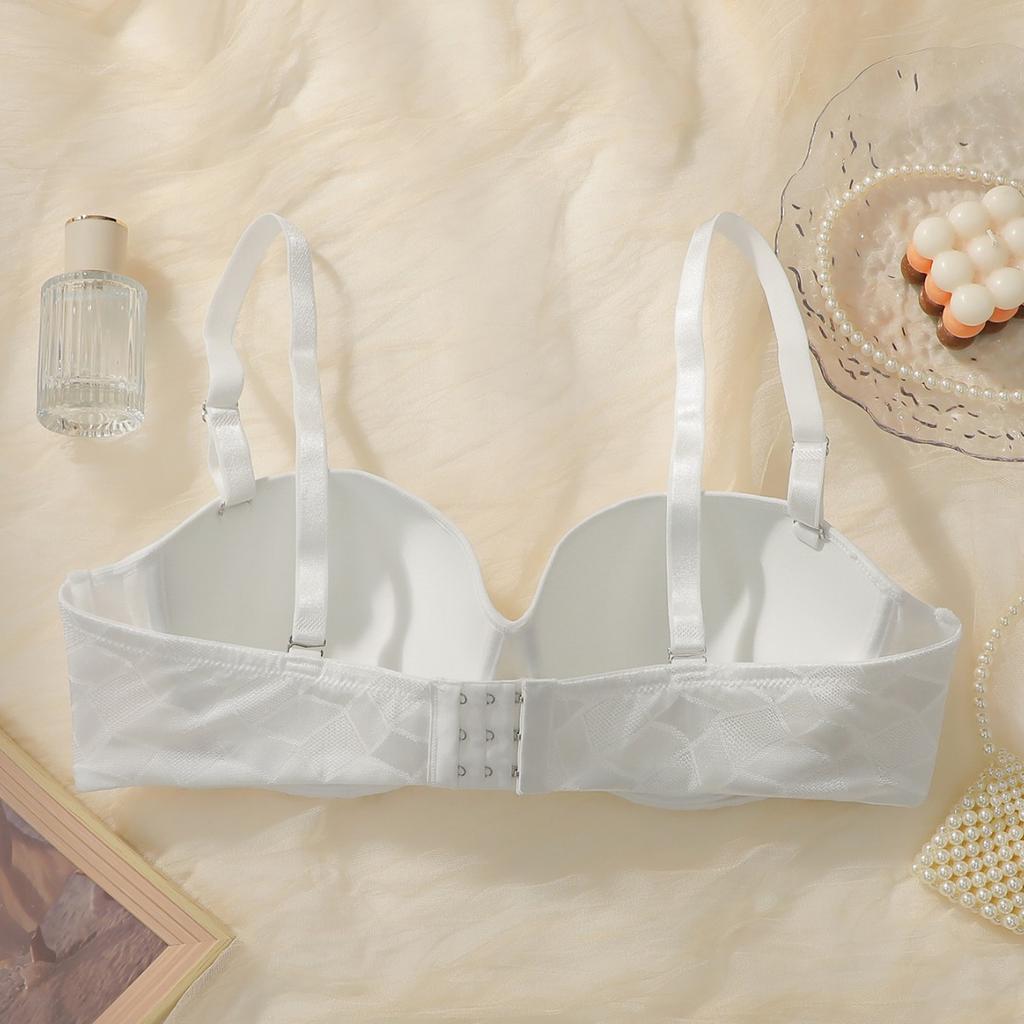 Small Chest Push-up Bra with Anti-sagging Comfortable and Seamless Half-cup Bra