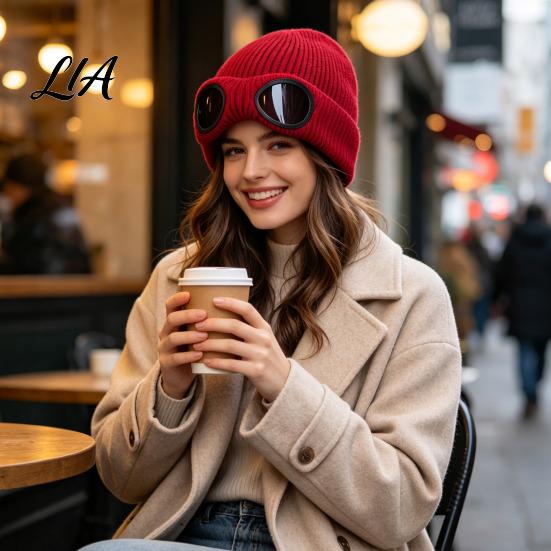 Cold Protection Knit Cap Knitted Hat with Goggles, Unisex Winter Hat, Fleece Lined, Windproof Soft Acrylic Warm Skull for Outdoor Cycling Skiing