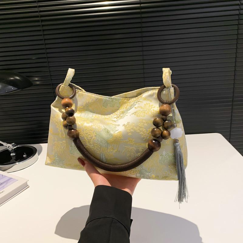 Chic New Style Women's Tote Bag Spacious Summer Shoulder Bag With Trendy Design