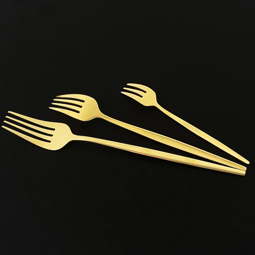 Gold Western Geschirr Geschirr Dessert Messer Gabel Kaffee Löffel Teelöffel Stahl Besteck Set Edelstahl Hause Abendessen Set