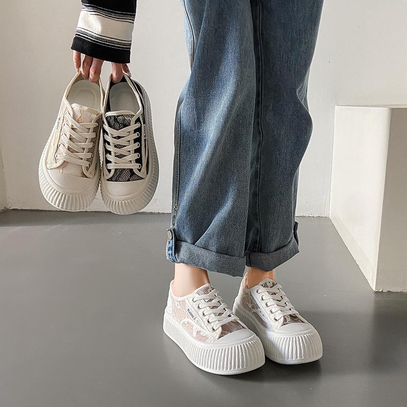Sommer neue atmungsaktive Big Head Schuhe Student weiße Board Stoffschuhe Damen lässige trendige Muffin Schuhe Damen