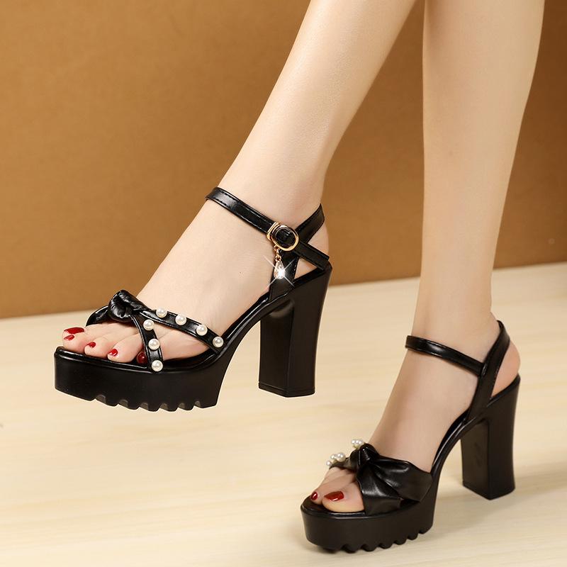 2025 New Luxury Exquisite Women's High Heel Sandals Summer Fashion Coarse Heel Pearl Comfortable Sandals Casual Modern Sandals