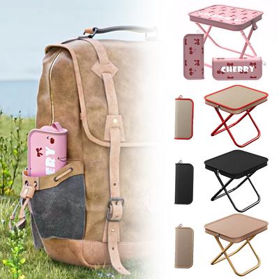 1 taburete de pesca portátil plegable, silla de camping para exteriores, con cremallera, bolso de mano, pequeño taburete con bolsillo para atar caballos.