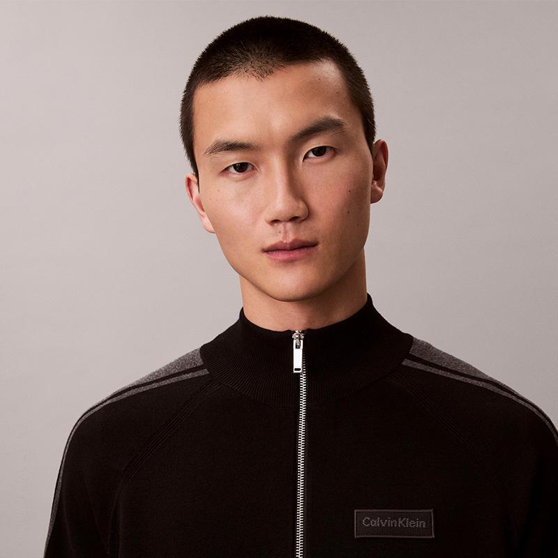 Calvin Klein Business Casual Letter Jacquard Color Block Small Stand Collar Knit Sweater Men Sweater 4LE306G