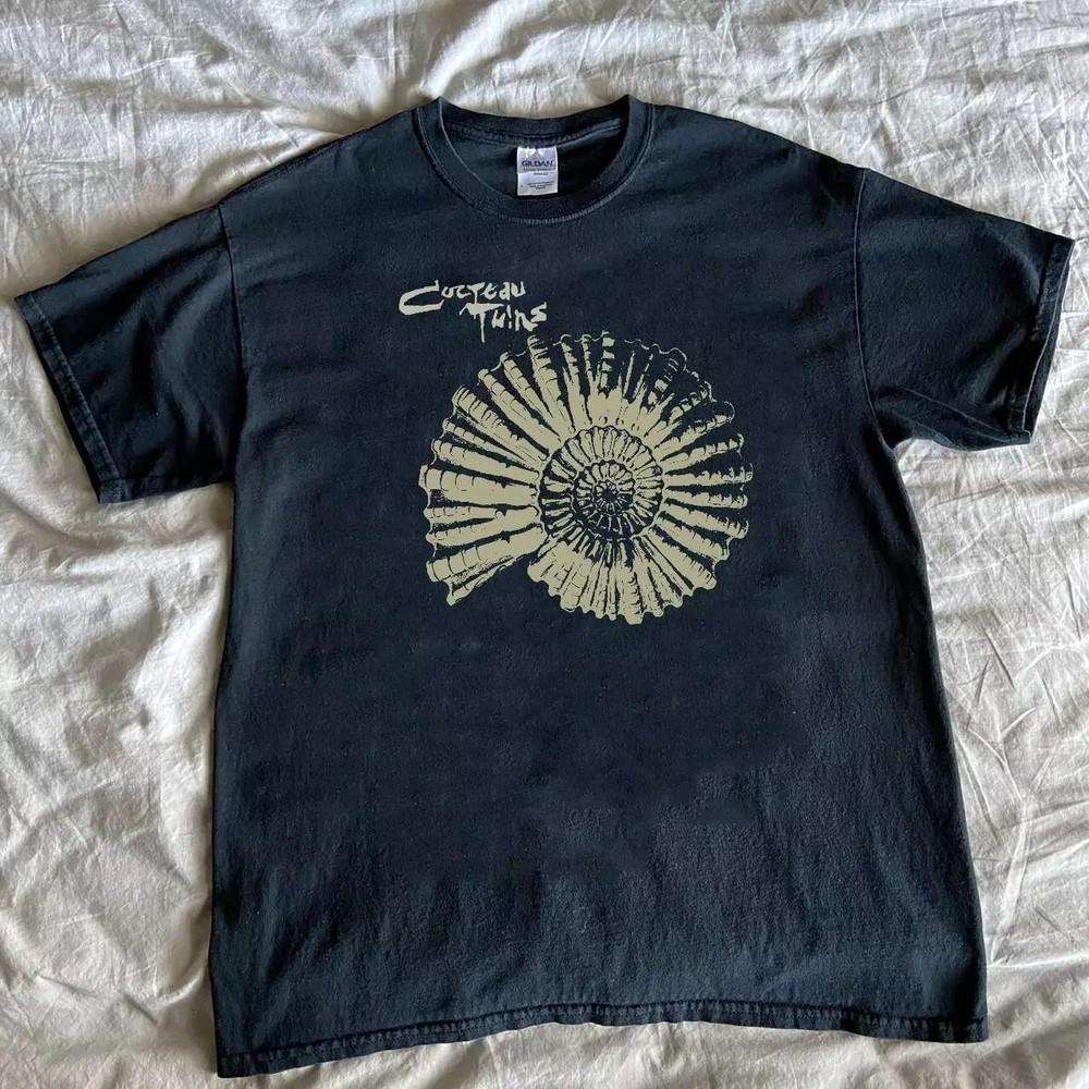 

Cocteau Twins Band 90s Basic Black Graphic T shirt Men Women Vtg S5XL Unisex T-Shirt XXL