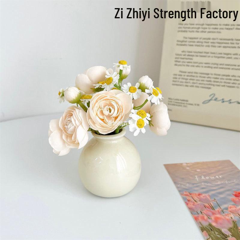 High-End Mini Ceramic Vase Ornament for Fresh Home Decor in Living Room or Dining Table