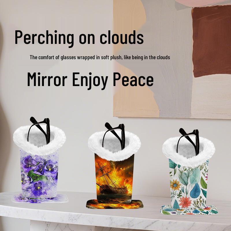 Premium Magnetic Fluffy Eyeglass Stand: Scratch-Proof PU Printed Desktop & Bedside Storage Rack