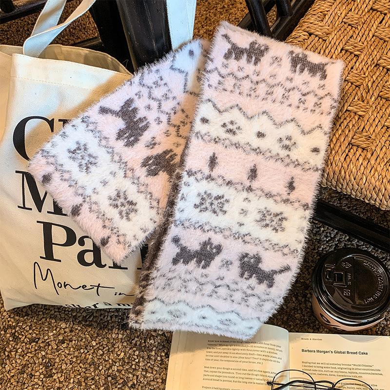 Fair Island style cat jacquard knitted double-sided scarf women's new autumn and winter atmosphere warm versatile scarf