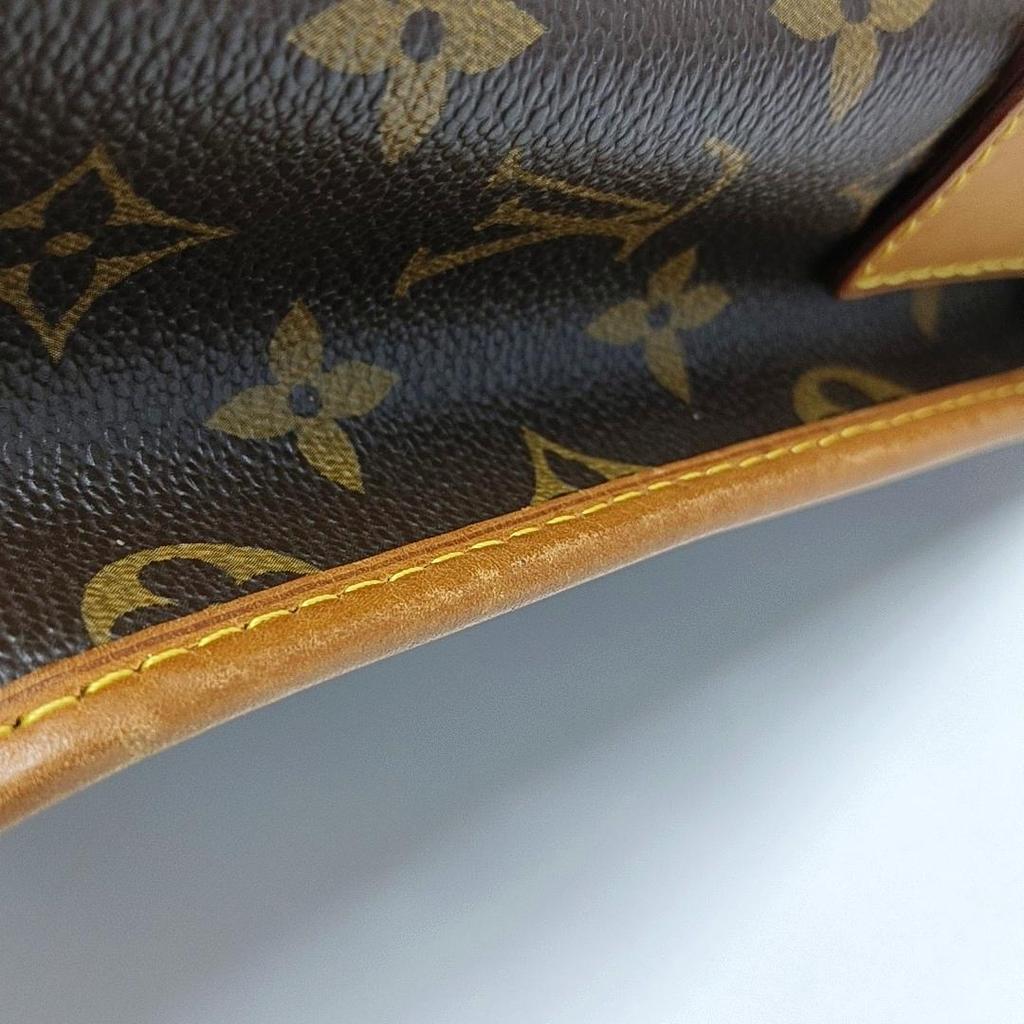 [Pre-Owned] Bosphore Small Brown Coated Canvas Monogram Crossbody Bag - Good #1OYWVB7