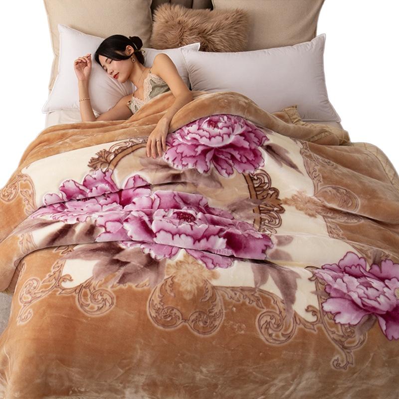 

Ковдра Raschel двошарова 2 * 2.3m/3.5kg дюна кольору