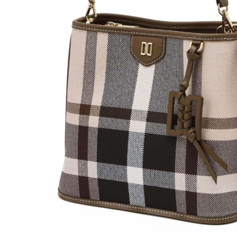 Daks Beige Check Leather Shoulder Bag Dcba6e712i2