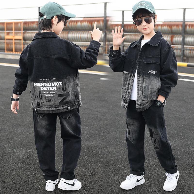 

2025 Boys Fashionable Denim Suit: Spring/Autumn Two-Piece Set for Middle and Big Kids 120