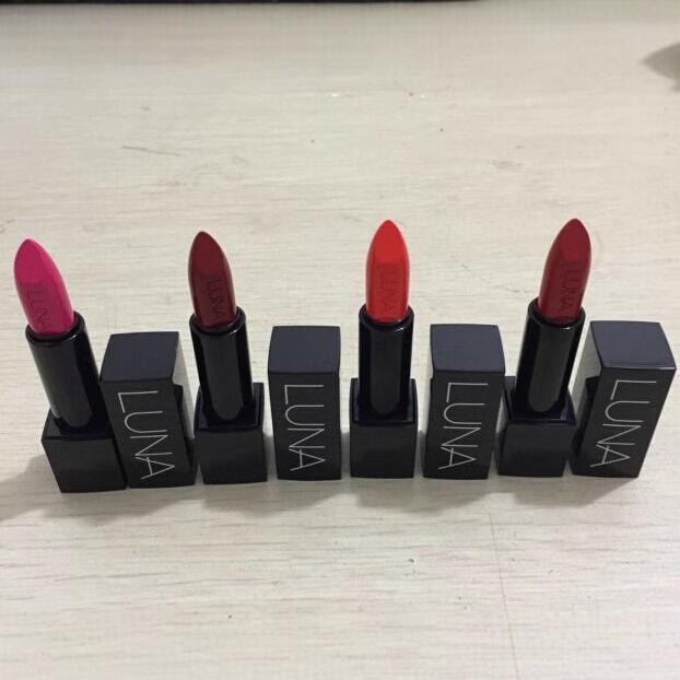 

LUNA Long-lasting Moisturizing Lipstick - Non-Transfer, 4 Shades, Square Tube Shade 7