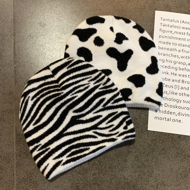 

Новый вязаный маленький шарф зимний для пар, с зебровым узором, хорошо сочетается со студенческим коротким теплым шарфом-шалью average size