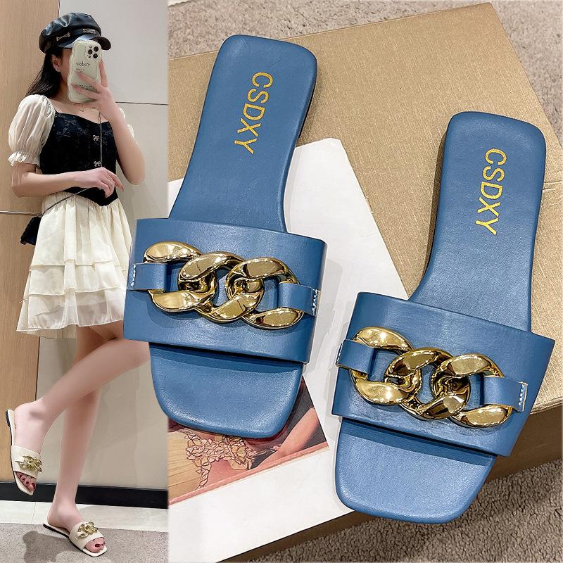 New large-size square head chain decorative one-character slippers, women's flat bottom outer wear beach cool slippers