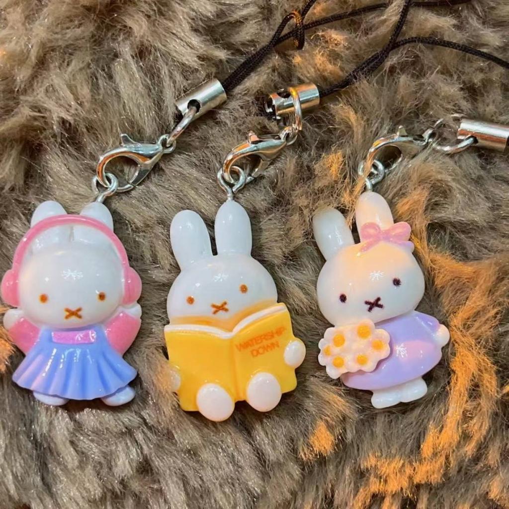 Kawaii Miffy Rabbit Head Small Key Chain Cute Doll Keyring Backpack Cartoon Small Ornament Adorable Charm Decorative Girl Gift