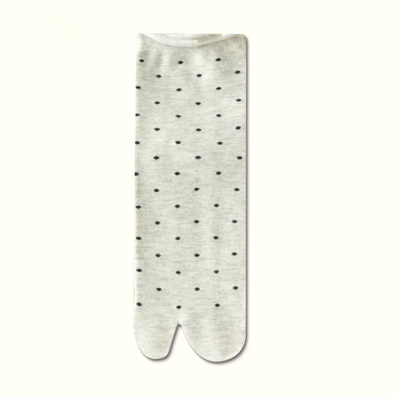 Women Japanese Cotton Split Toe Tabi Socks 2 Pairs Polka Dot Flip Flop Socks Sandal Sock for Women Fashion Soft Comfy Ankle Sock