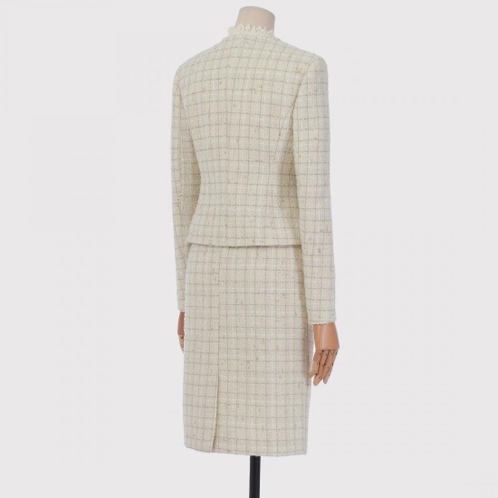 Win Luxury Tweed Collarless Jacket + Skirt Set