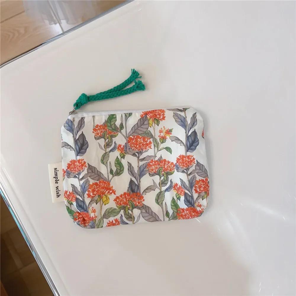 Cute Wallet Women Cotton Key Coin Purse Mini Coin Pouch Girls Floral Print Lipstick Sanitary Napkin Organizer Zipper Canvas Bags