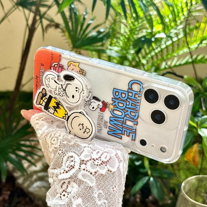 Cute Snoopy hug Charlie friend Holder Phone Case For iPhone 11 12 13 14 15 16 17 Pro Max Plus Funny Snoopy bracket TPU Cover