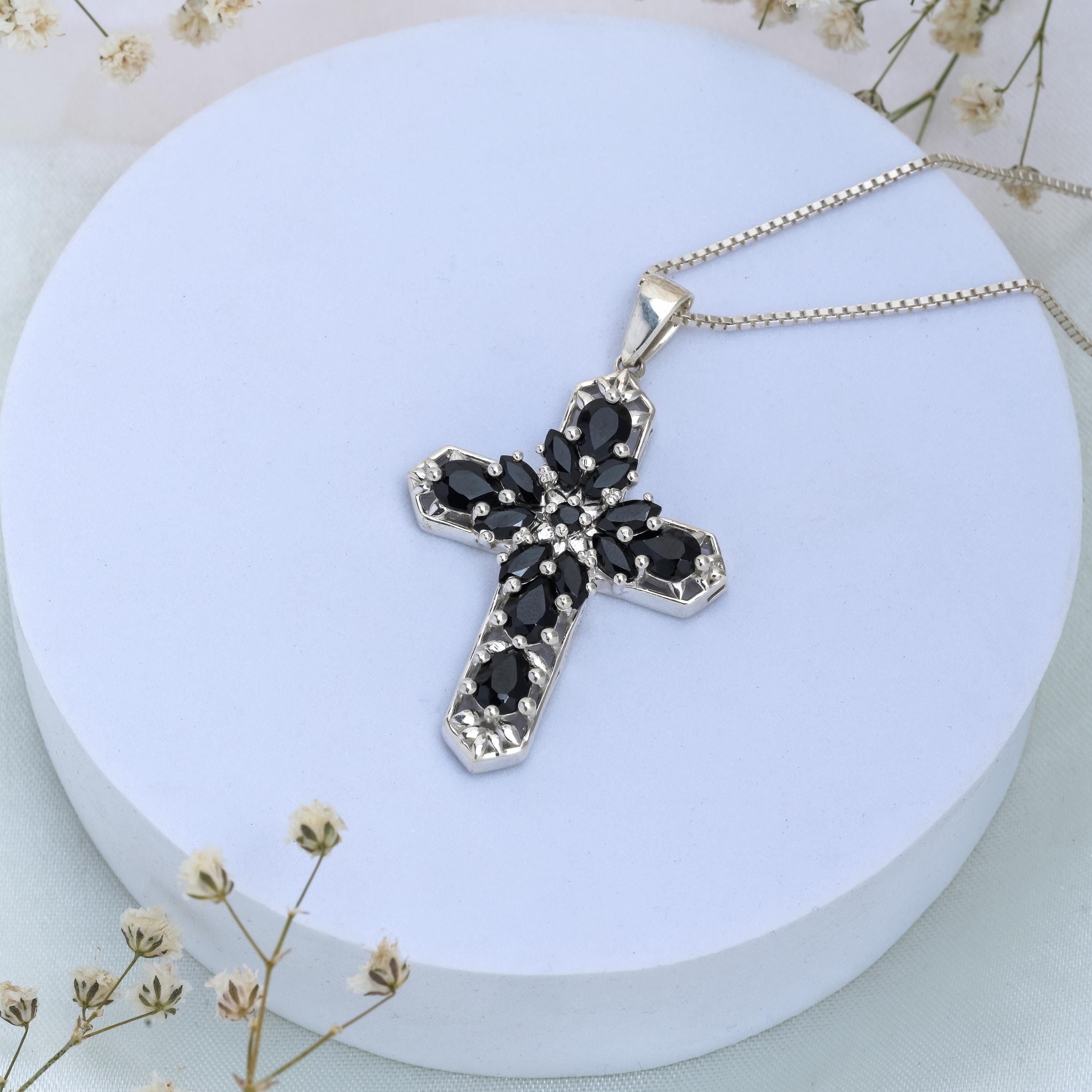Gemstone cross charm pendant black spinel jewelry 925 sterling silver spiritual pendant onesize серебряный