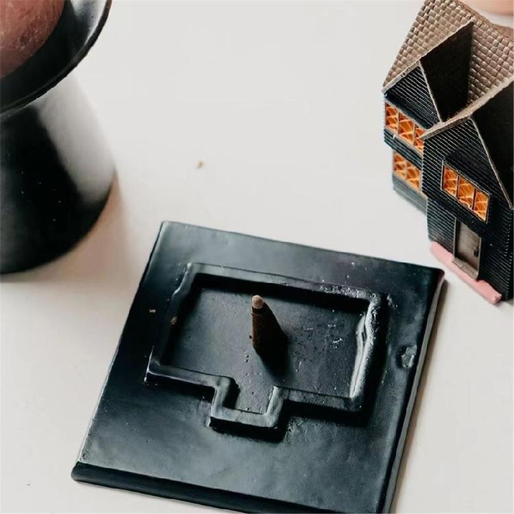 Halloween Decorations Witchcraft House Incenses Burners Holder for Halloween Enthusiasts