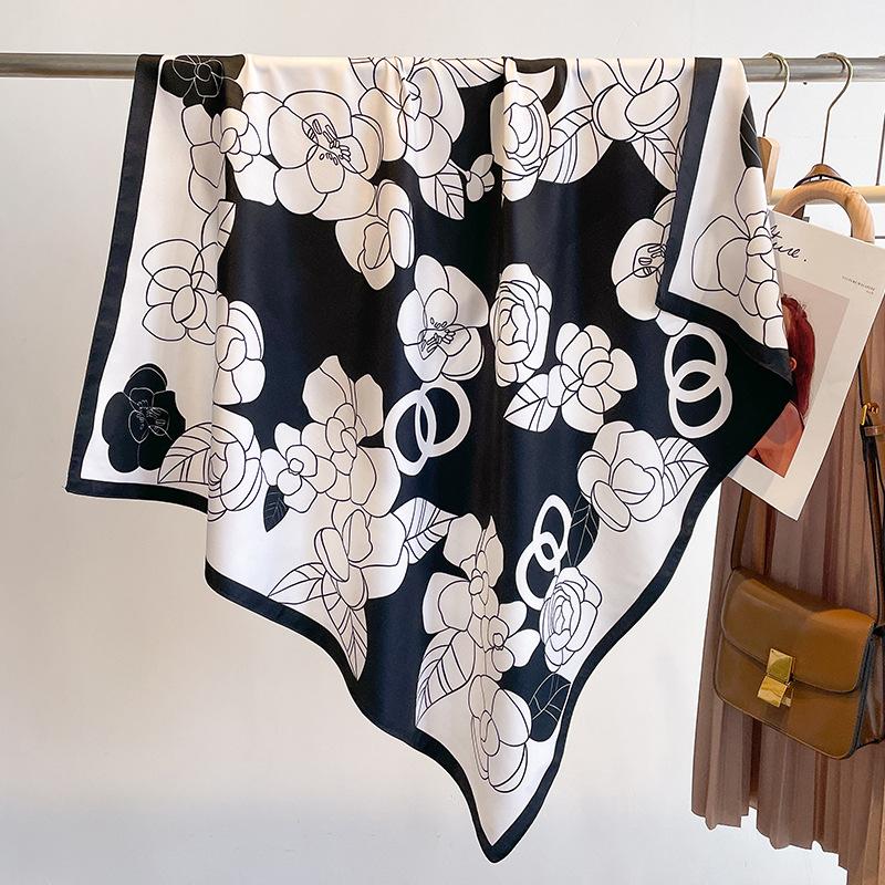 2023 Luxury Design 90X90CM Printed Women's Silk Satin Bandana Muffle Rectangle Shawl Square Collar Fashion Handkerchief Foulard
