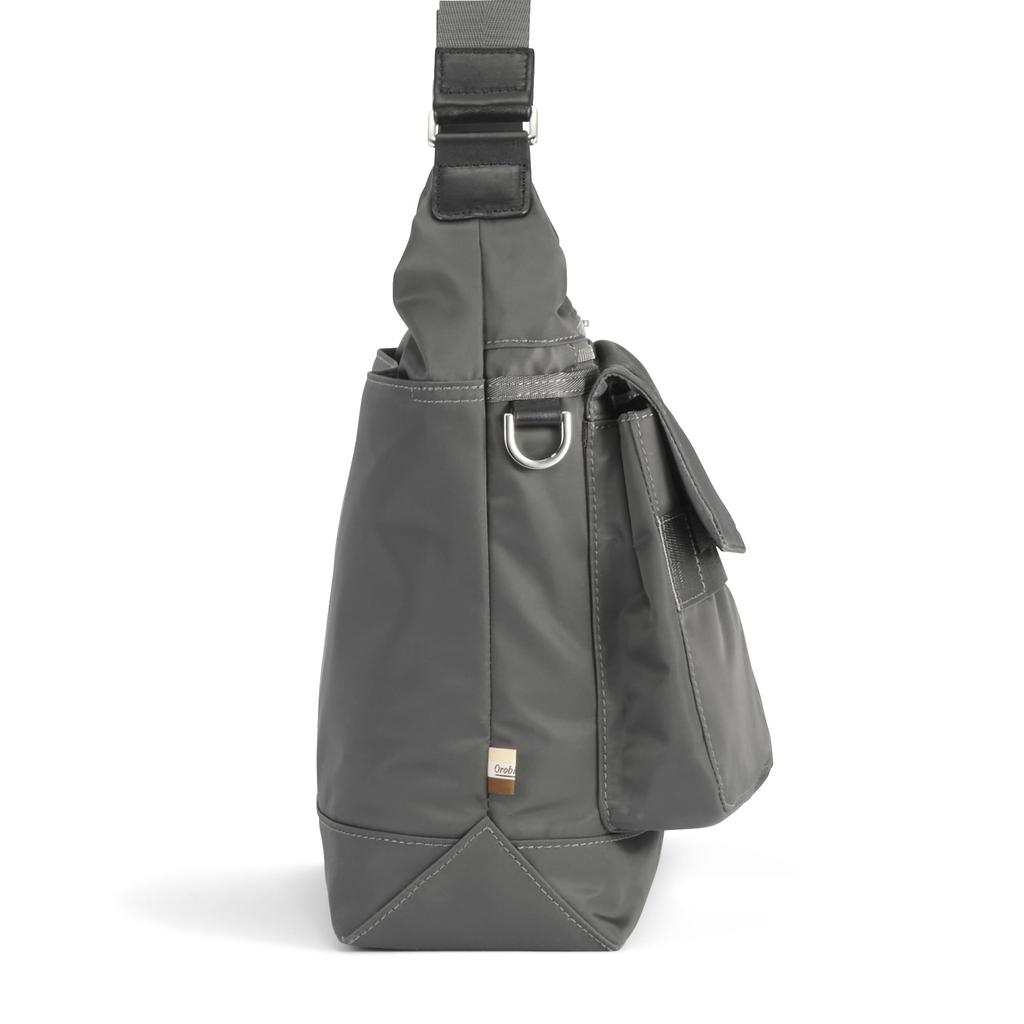Authentische Herren TATTICA A4 Größe 11L 590g Ein-Schulter-Tasche Hergestellt aus recyceltem Nylon Nein. 92942