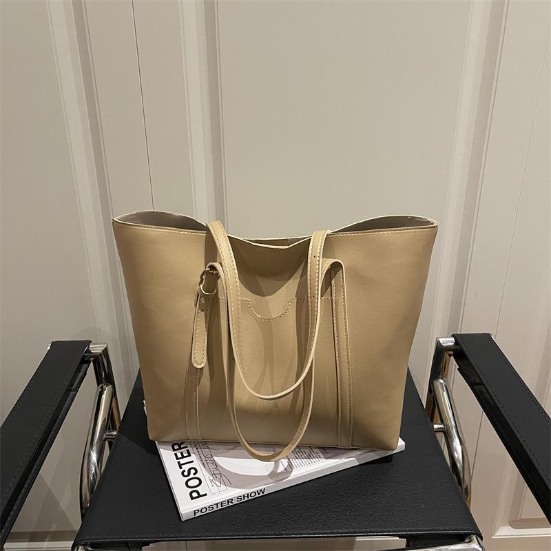 Fashionable, Simple and Trendy Tote Bag, Commuter Single-shoulder Bag, Large-capacity Casual Handbag