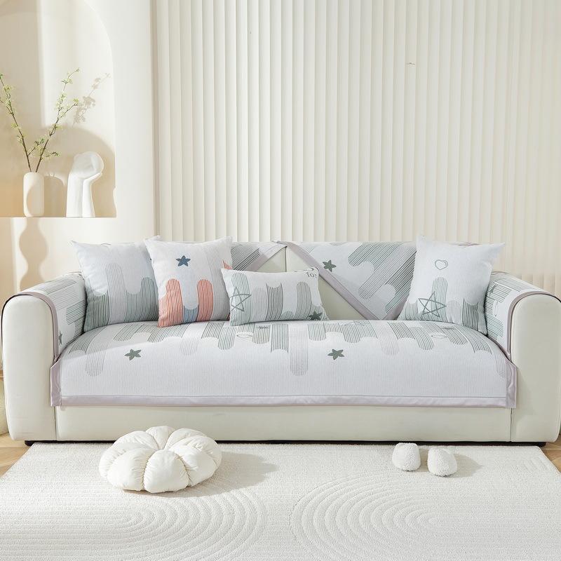 Подушка для дивана из шенилла на все времена года — фото 8