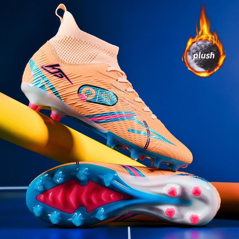 Winter velvet and cotton football shoes long nails broken nails children and adolescents men's shoes competition training shoes women's sports shoes