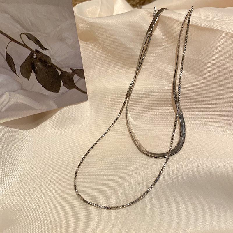 Summer Luxury Double-Layer Snake Bone Clavicle Necklace - Trendy Hip-Hop Retro Design for Women