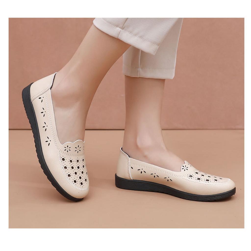 Sandals Summer Breathable Fashionable Hollow Leather Shoes Soft Sole Non Slip Flat Bottom Women's Shoes Perforated Shoes