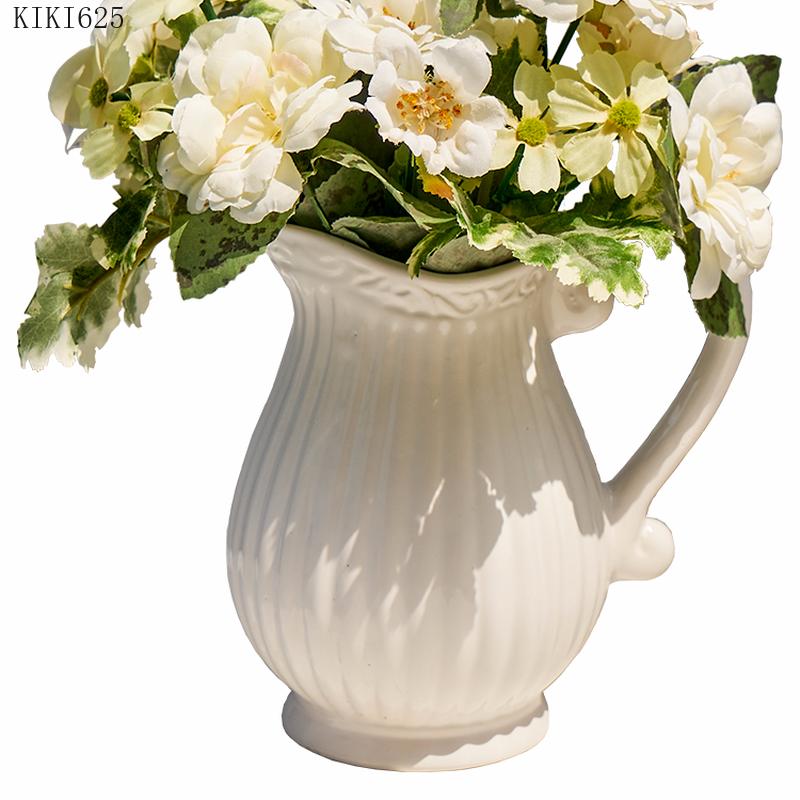 Creative Striped White Kettle Vase Flower Arrangement Desktop Decoration Ceramic Milk Jug Flower Vase Art Living Room Decoration
