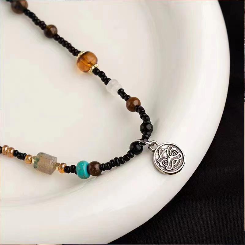 Retro Lion Beaded Necklace: Versatile Ethnic Style for Women