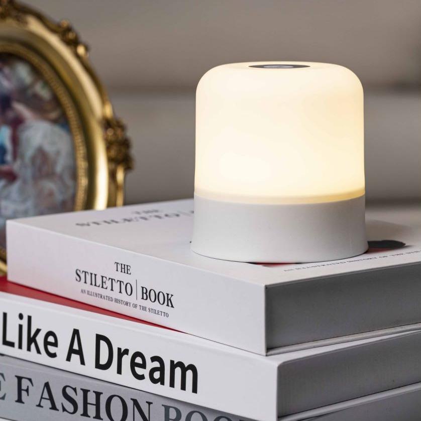 Rechargeable Touch Remote Night Light for Baby & Child - Plug-in, Timer, Bedside Sleep Lamp