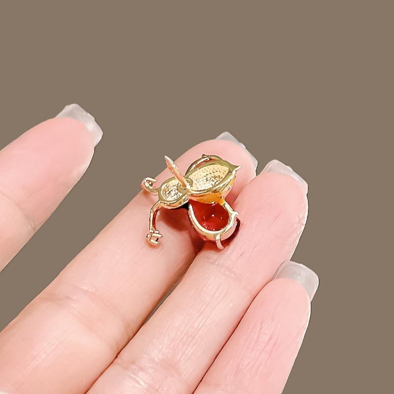 Crystal Little Bee Mini Brooch, Cute and Exquisite Corsage Cardigan Collar Accessory, Summer Anti-glare Clasp Pin