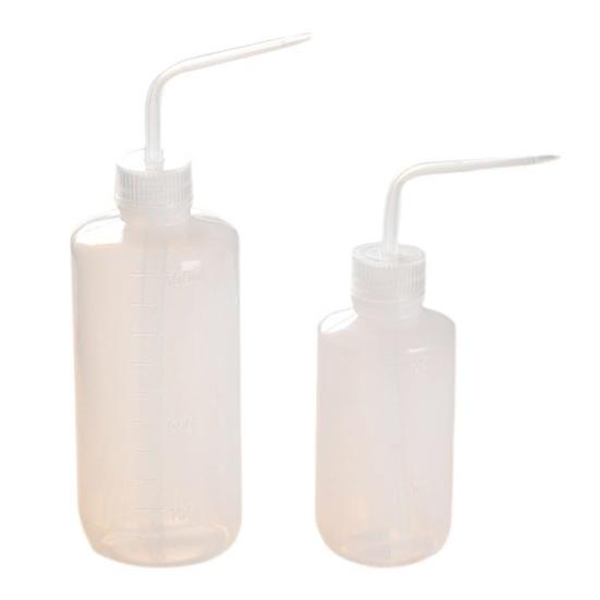 250/500ML Quetsch-Gießflasche mit gebogenem Ausguss Große Kapazität Klar Sichtbar Innenblumenpflanzen Bewässerung Gießkanne Kunststoff Kleine Waschflasche