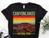 Canyonlands National Park US Vintage T-Shirt, USA Utah State Parks Lover Gifts, Adventure Outdoors, Camping Hiking, U.S Backcountry Travel,