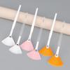 Weicher fächerförmiger Make-up-Pinsel für Tonmasken