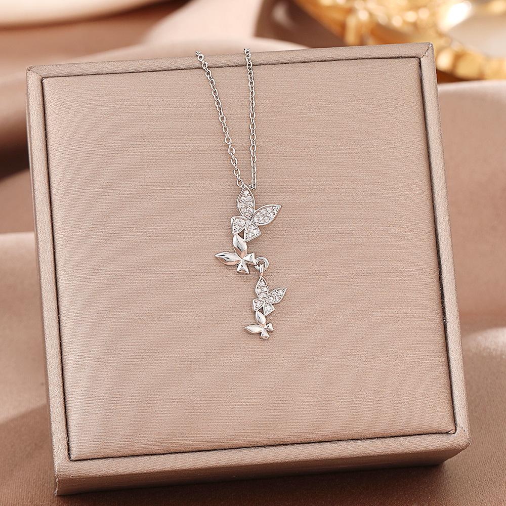 Women's Silver Titanium Steel Necklace with Micro-Inlaid Zircon - Elegant, Durable Clavicle Chain Jewelry