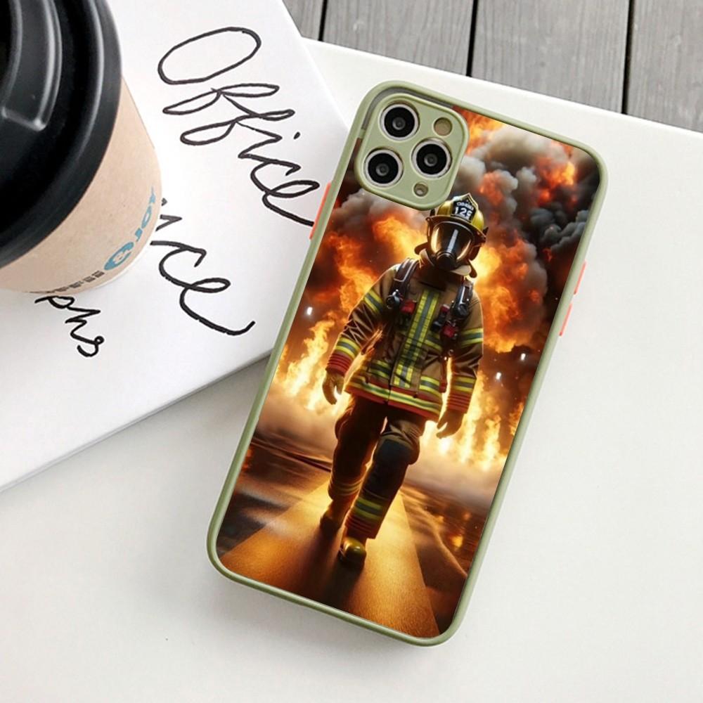 Firefighter Heroes Fireman Luxury Phone Case For IPhone 14 11 12 13 Mini Pro Max 8 7 Plus X XR XS MAX Translucent Matte Cover